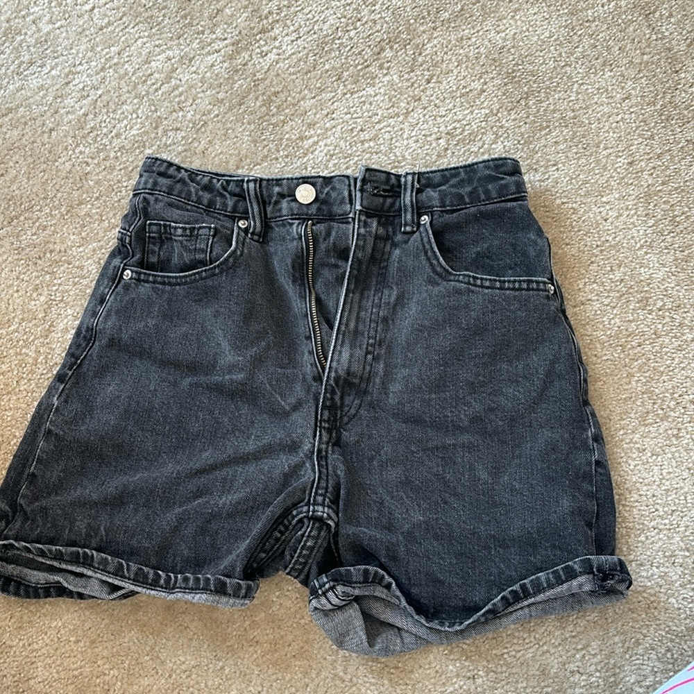 Black high waisted shorts